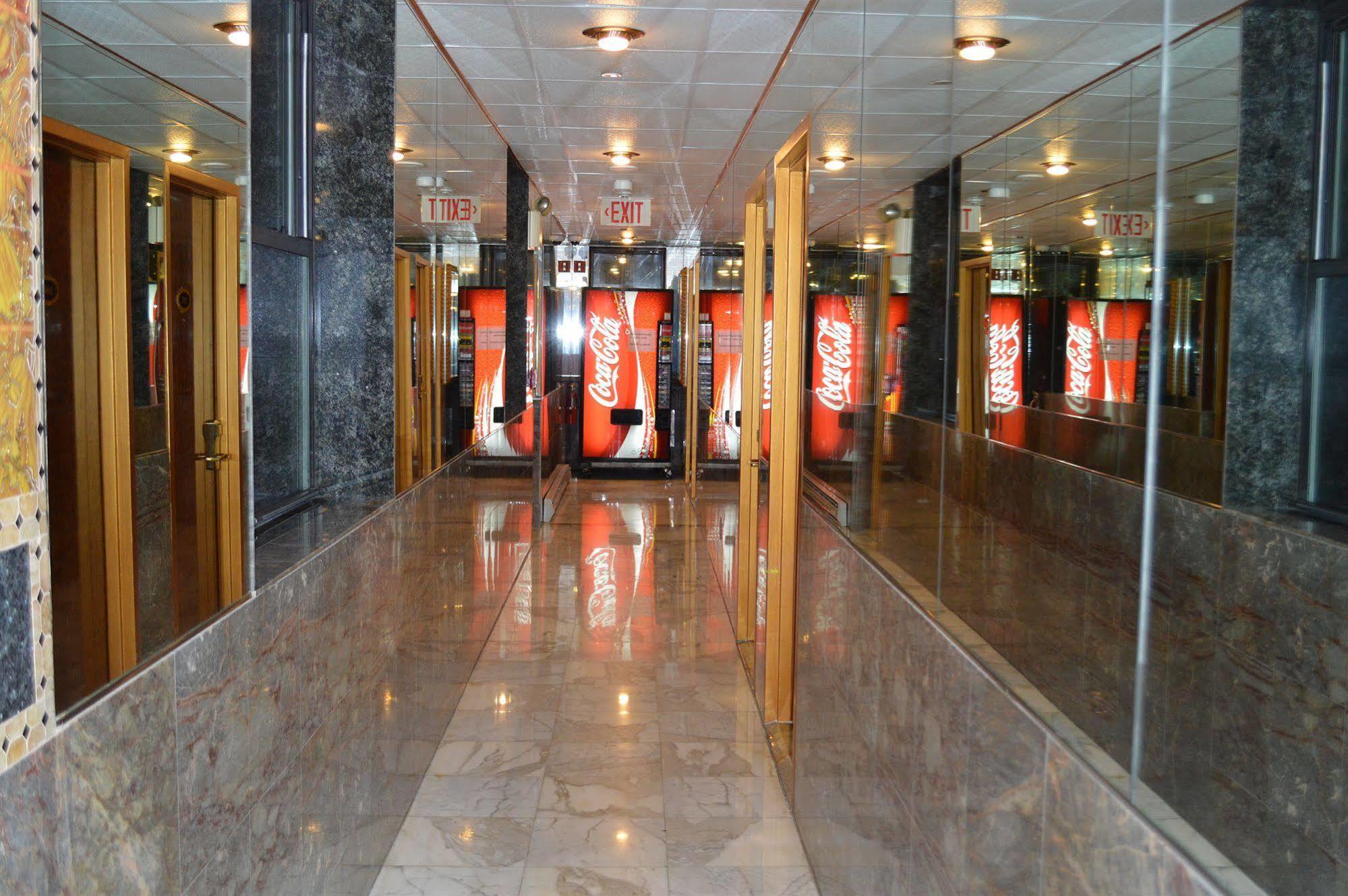 Paris Suites Hotel Нью-Йорк Екстер'єр фото